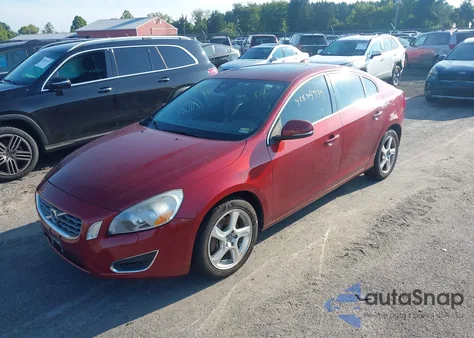 2012 Volvo S60 T5 из США, поврежденный, VIN YV1622FS5C2090371
